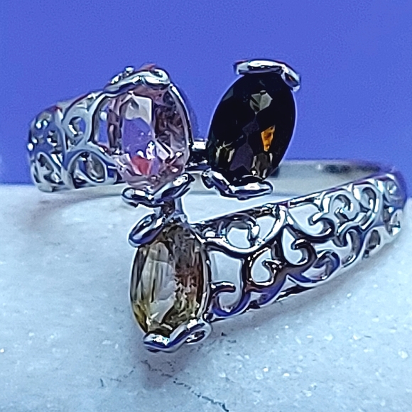Natural Oval Multi Color Tourmaline 6x4mm 925 Sterling Silver Ring Sz 6.5 - Picture 2 of 9